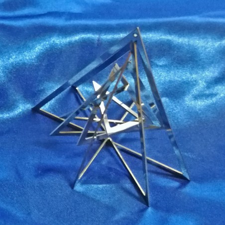 Three-dimensional Triangle